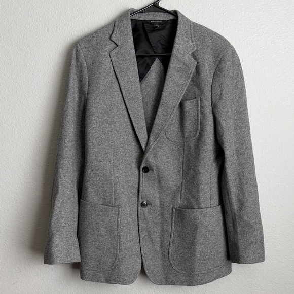 Banana Republic Other - Banana Republic Charcoal Blazer Italian Fabric 40R